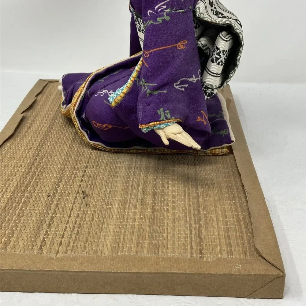 N/A vintage geisha